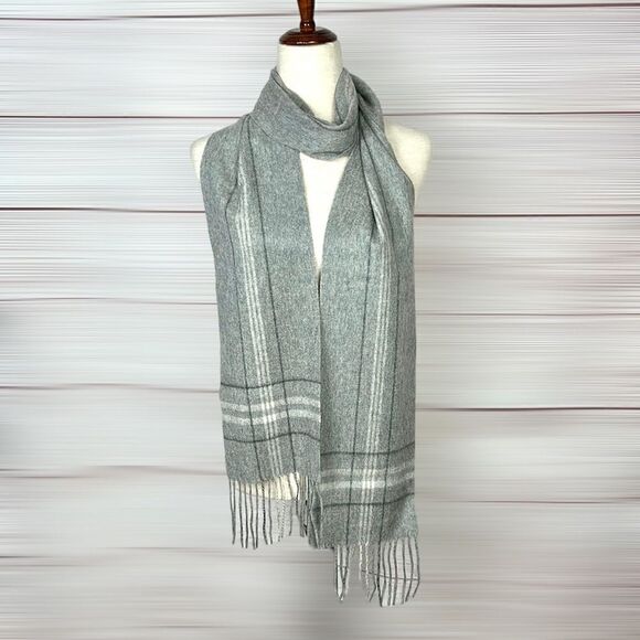 NWOT Ann Taylor Cashmere Long Gray Scarf with Fringes Unisex - Picture 5 of 9